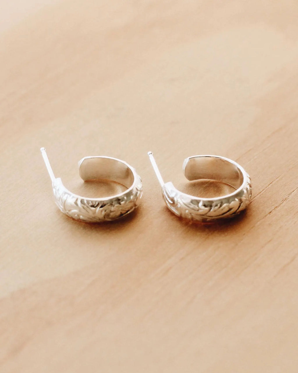 Floral Etched Hoop Earrings 14K Gold Filled, Botanical Hoops, Everyday Gold Earrings, Gift for Her
